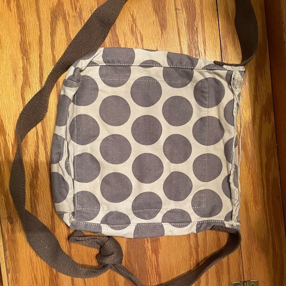 Thirty-one Crossbody purse; gray cream polka dot pattern. Used - Picture 1 of 6